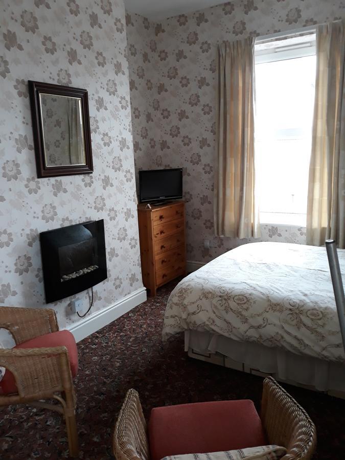 Ocean View Apartment Rhyl Bagian luar foto